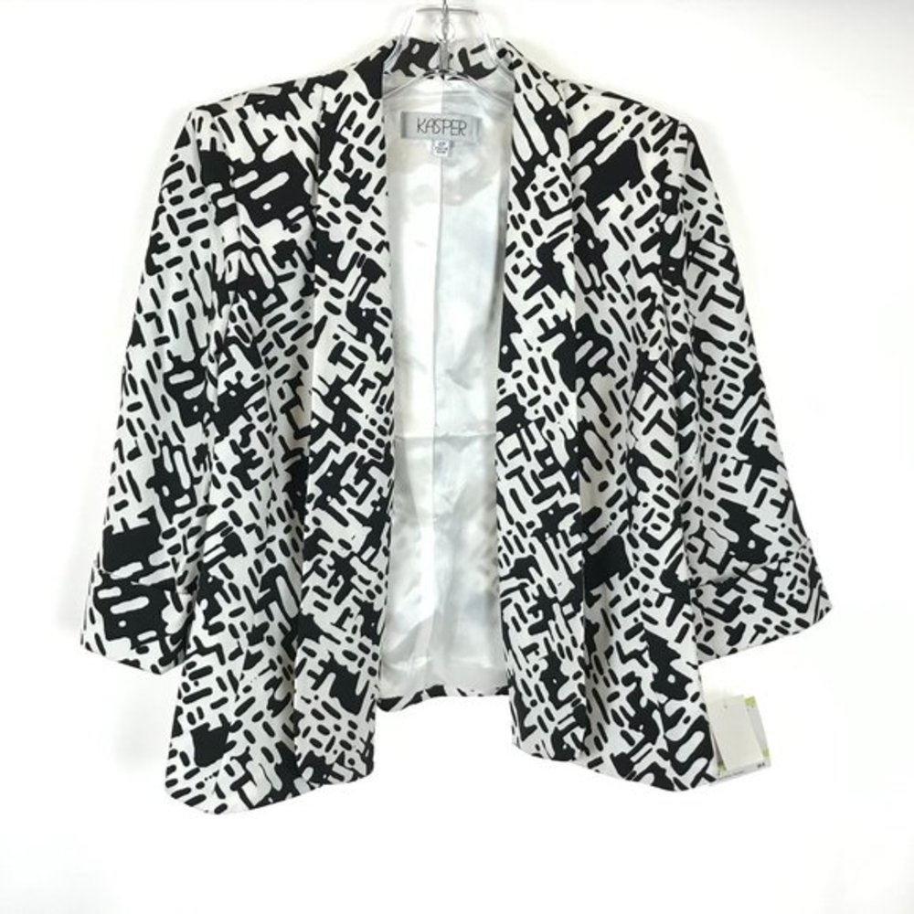 NWT Womens Petite Size 4 4P Kasper Black White Modern Print Open Front Blazer